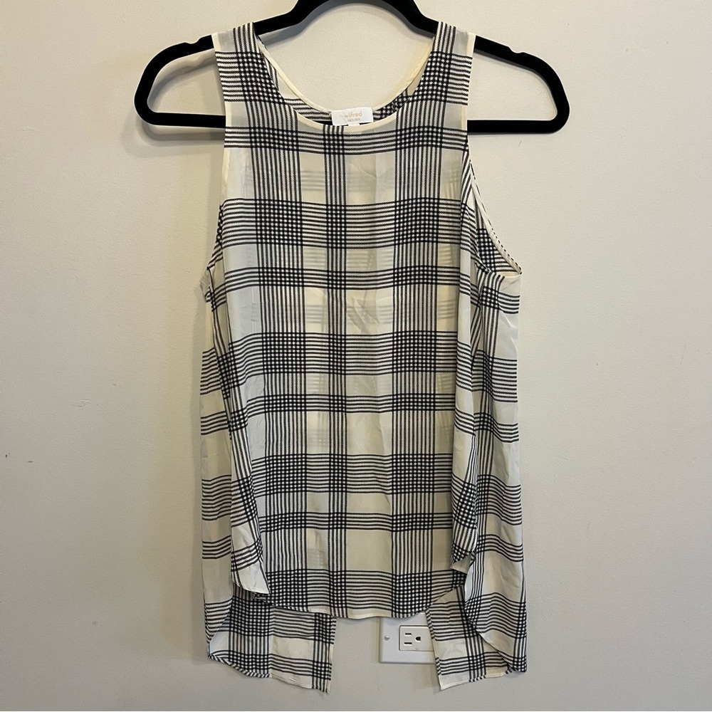 Wilfred Anthropologie Plaid Silk Blouse Open Back Lightweight Relaxed Fit Career